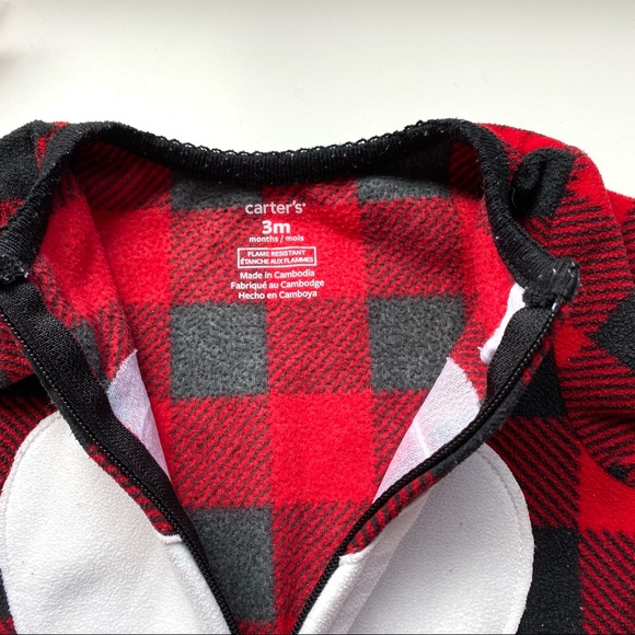 3/$15 Buffalo Plaid Red Black Check White Heart Footie Sleeper Onesie Size 3m - Picture 3 of 4